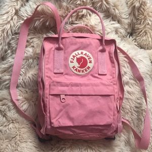 Mini pink Kanken